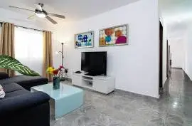 Invest in the Best: Successful Airbnb Rental in Prime Santo Domingo Location